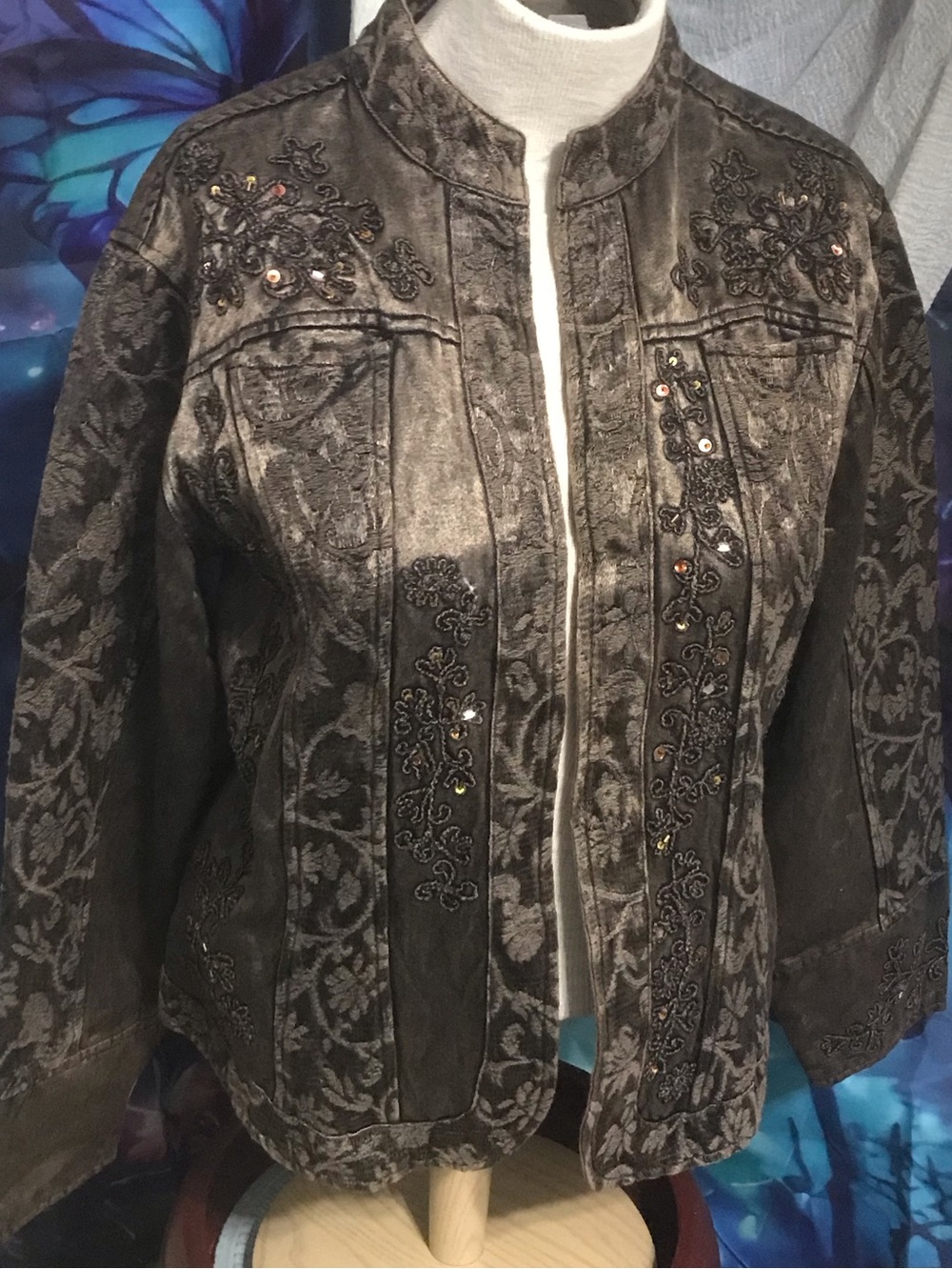 Embroidered Gray Velvet Jacket with Beaded Detail